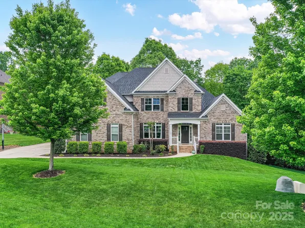 129 Overlook Ridge Ln, Davidson, NC 28036