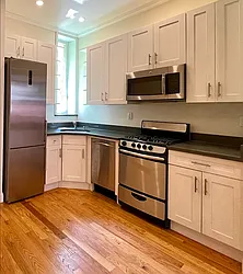 Rented by Silver Line Realty Group NY LLC