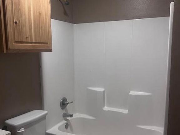 5th image of 4610 Avenue C