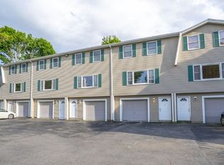 19 Doane St APT 4, Lowell, MA 01851