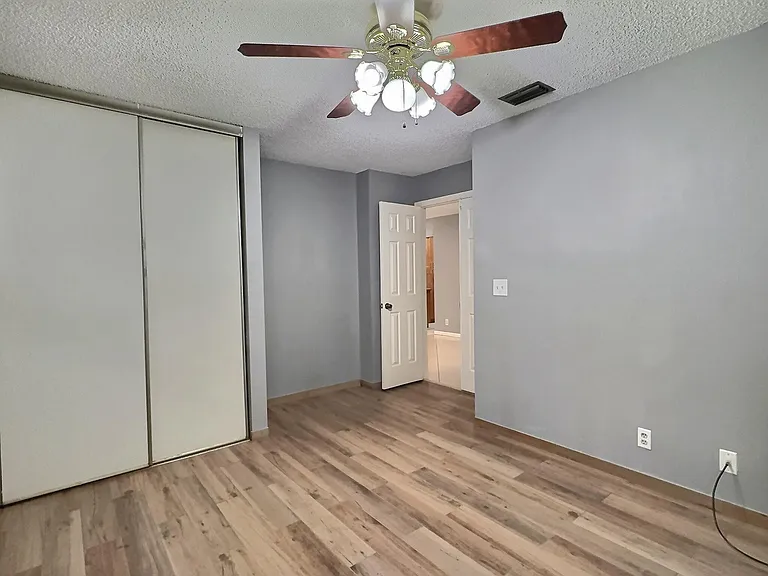 3831 Cocoplum Cir #3592 — Photo 17