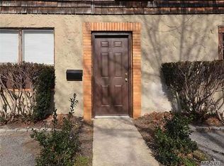 44 14th Ave, Sea Cliff, NY 11579