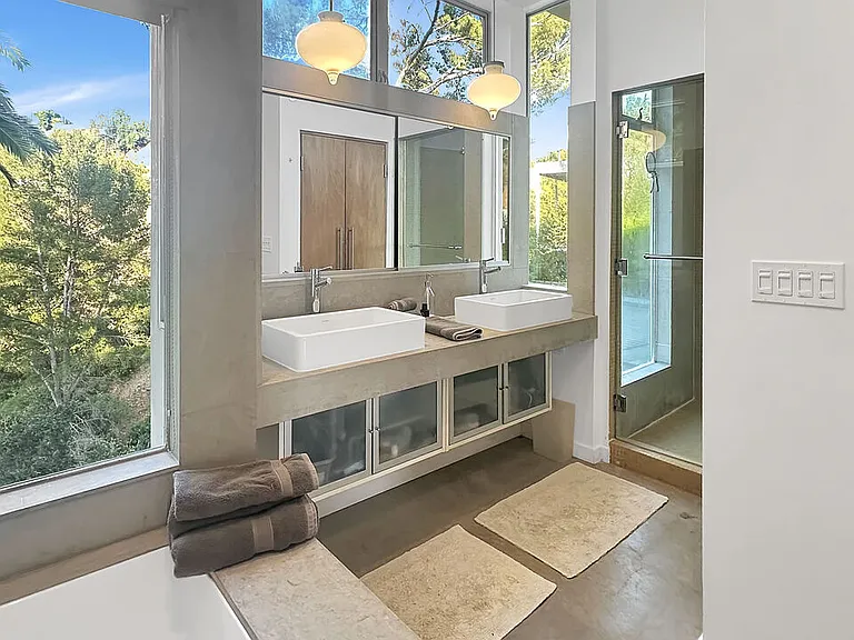 8265 Mannix Dr — Photo 14