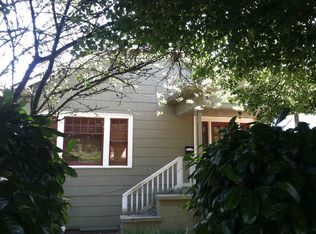 8118 Roosevelt Way NE, Seattle, WA 98115