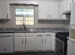 3222 Shadow Walk Ln, Tucker, GA 30084