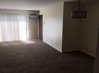 3500 Salem Walk APT B2, Northbrook, IL 60062
