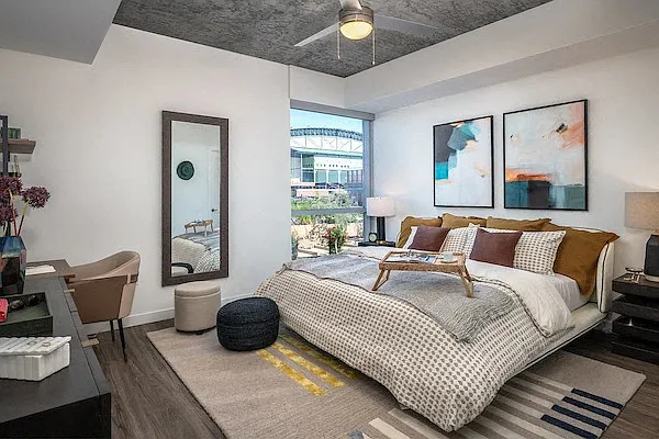 Adeline Luxury Living — Photo 25