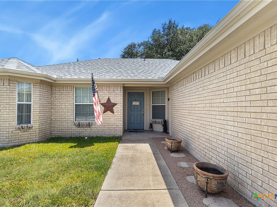 1st image of 2903 Curtis Dr
