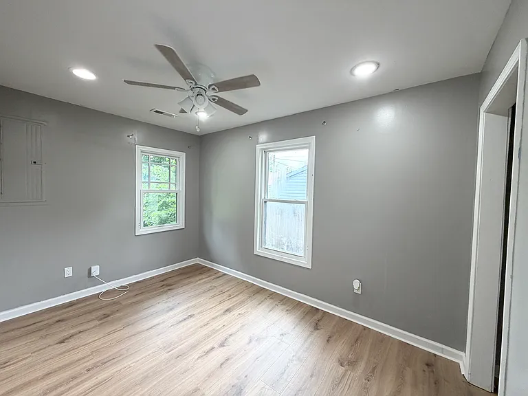2962 N Colorado Ave — Photo 5