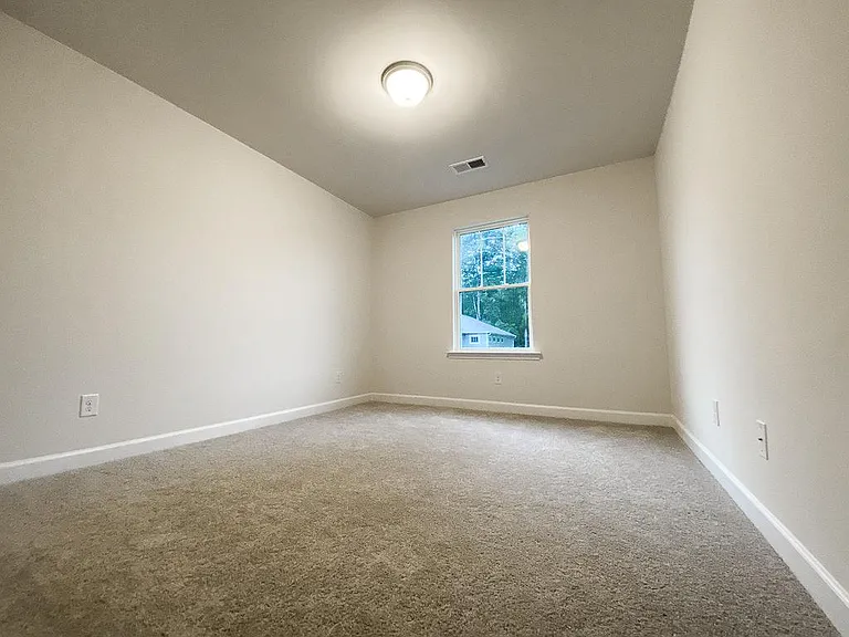 4936 Rockwood Rd — Photo 12