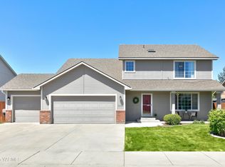 5807 W Whatcom Ave, Yakima, WA 98903