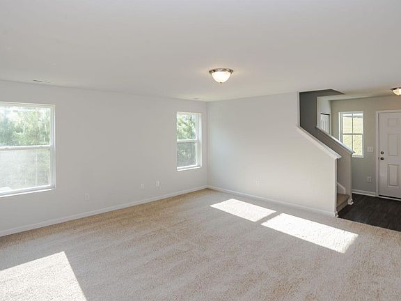 007 Family Room Compressed