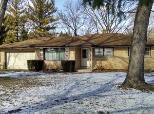 8721 W Midland Dr, Greendale, WI 53129