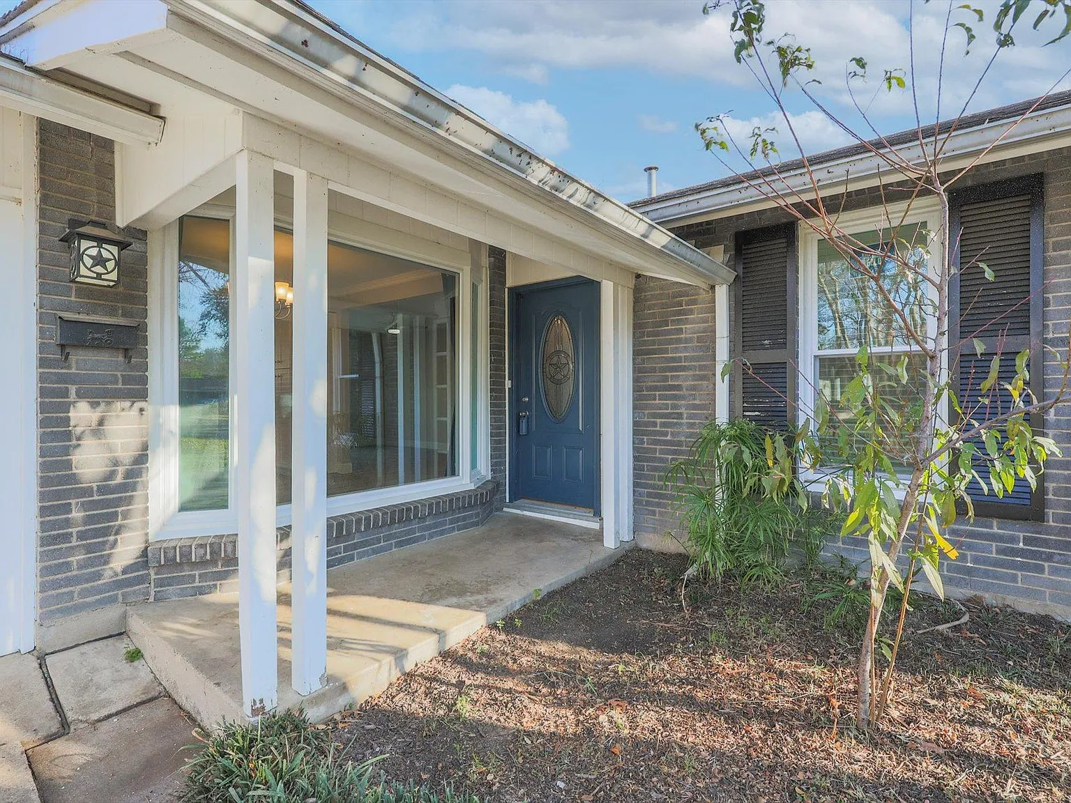 4 bed, 1358 sqft, $2,500 — Photo 4