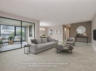 15317 Thrift Ave #301, White Rock, BC