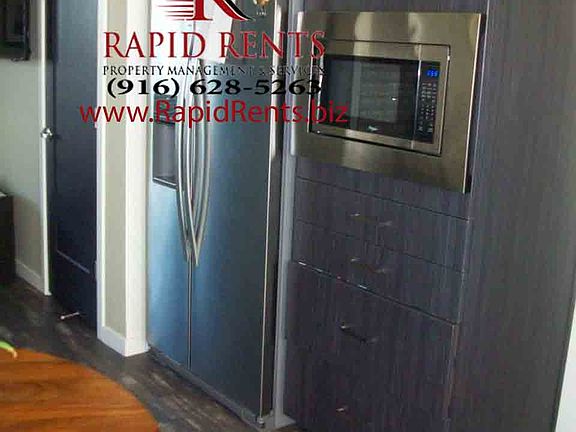 4th image of 400 Tailoff Ln #1