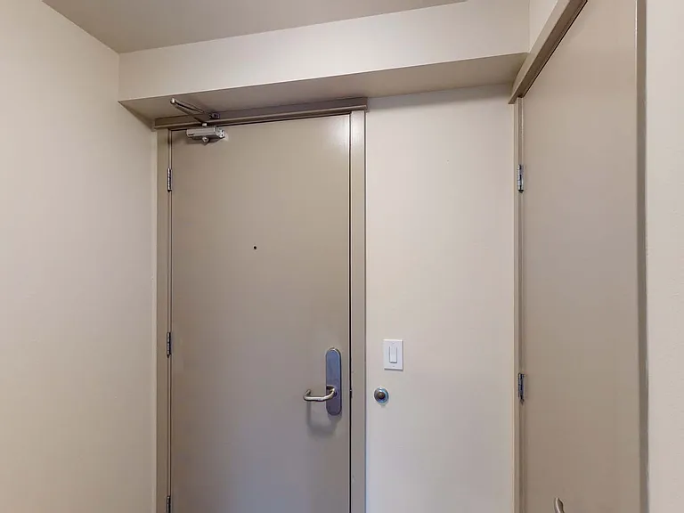 Elements Apartments — Photo 45