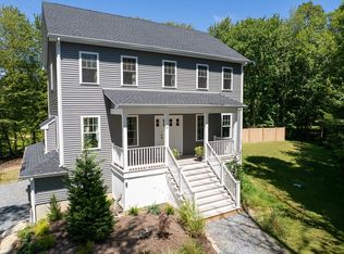 4 Swansom Rd, Swansea, MA 02777