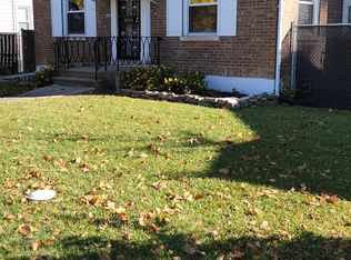 2409 S 17th Ave, Broadview, IL 60155