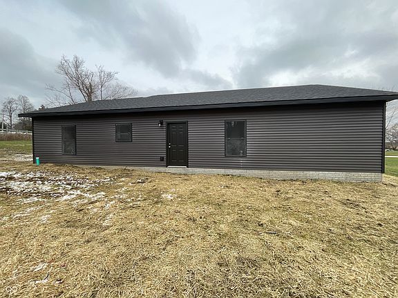 5th image of 17 Sunnyside Ln