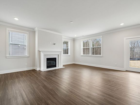 5th image of 10009 Manor Vista Trl