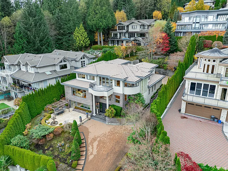 1525 Errigal Pl — Photo 46