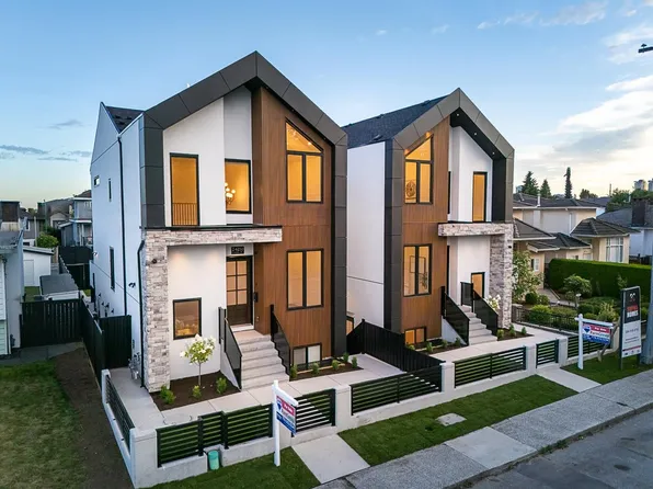 6210 Curtis St #1, Burnaby, BC V5B 2A5