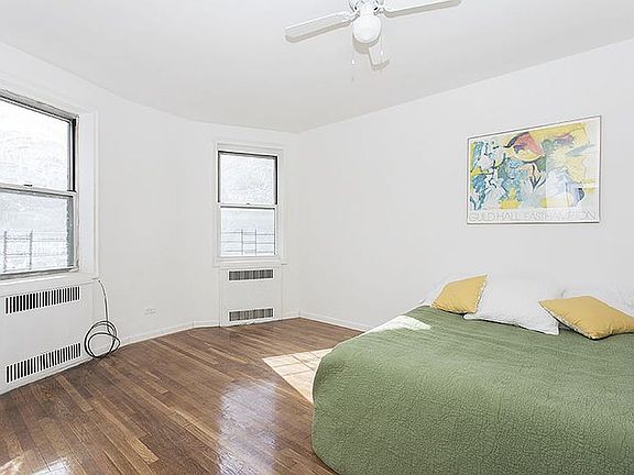 5th image of 1815 Foster Ave Unit 3B