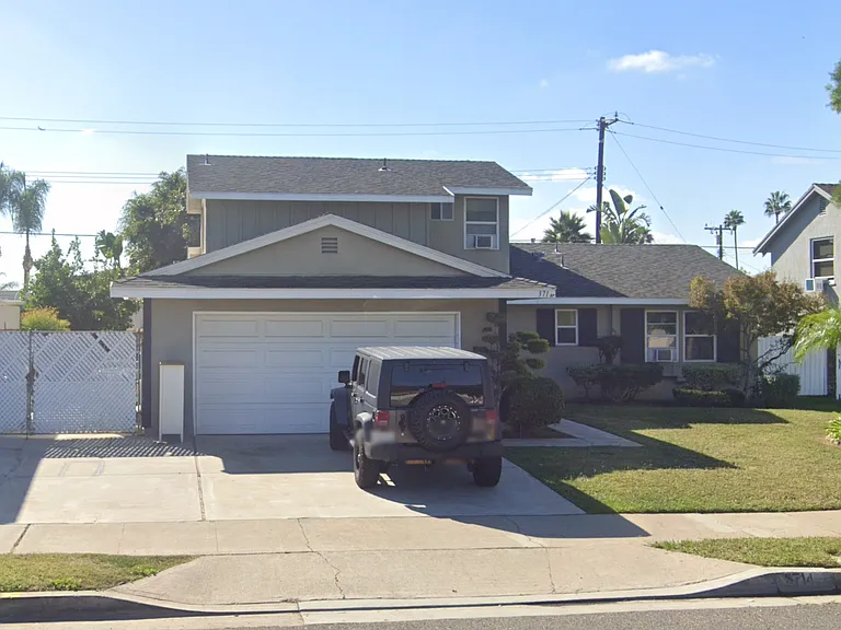 3714 E Walnut Ave — Photo 1