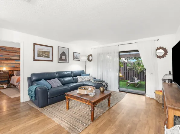 3916 SW 68th Way #13-G, Miramar, FL 33023