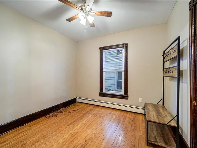 56 Lincoln Ave — Photo 23