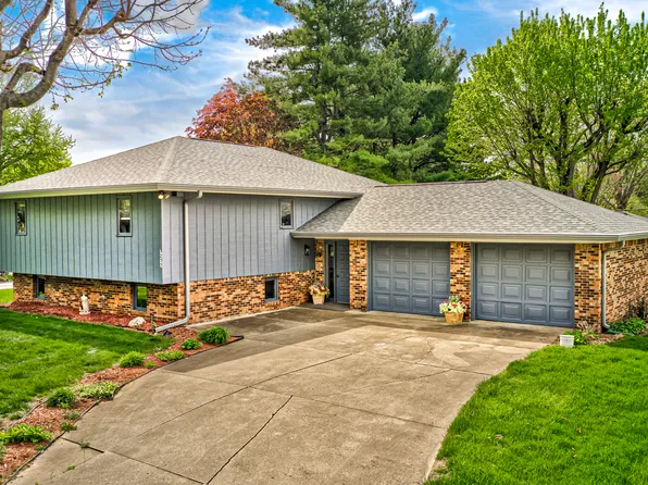 5255 Mount Pleasant Center St, Greenwood, IN 46142