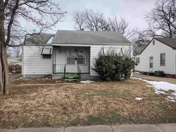 2218 S Pattie Ave, Wichita, KS 67211