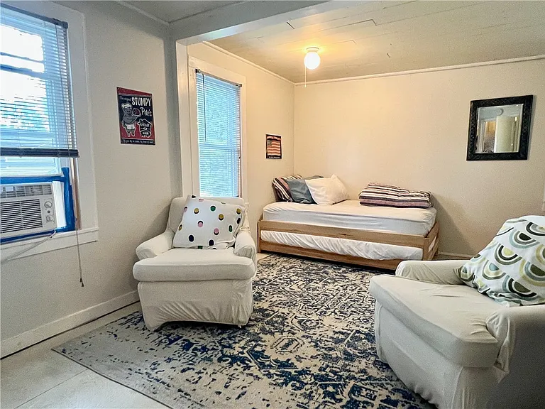 225 Lake Shore Dr S — Photo 11