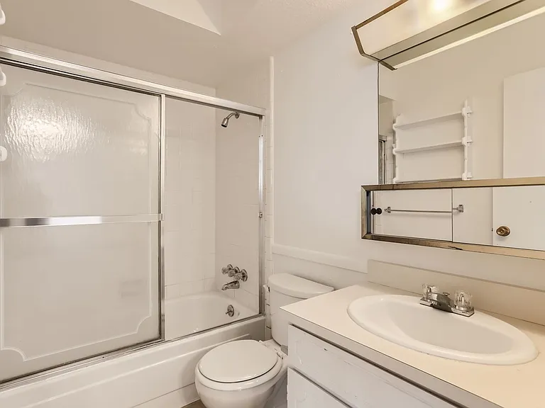 3855 S Monaco Pkwy #265 — Photo 6