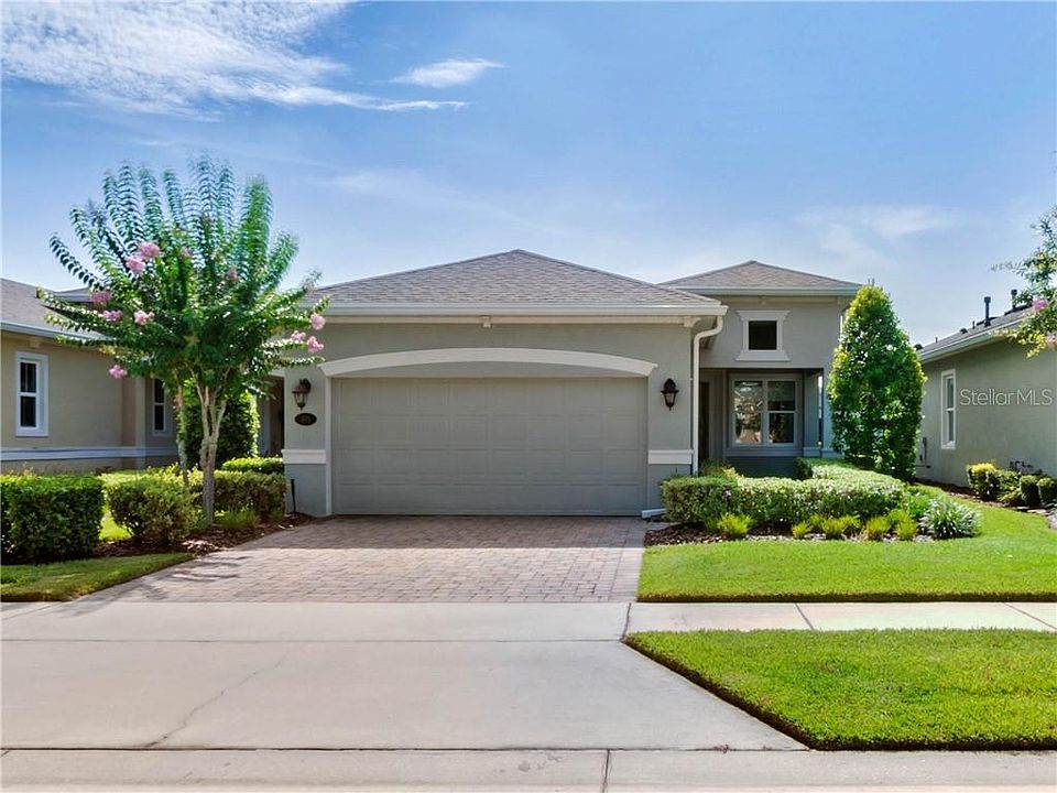 1st image of 1679 Victoria Gardens Dr