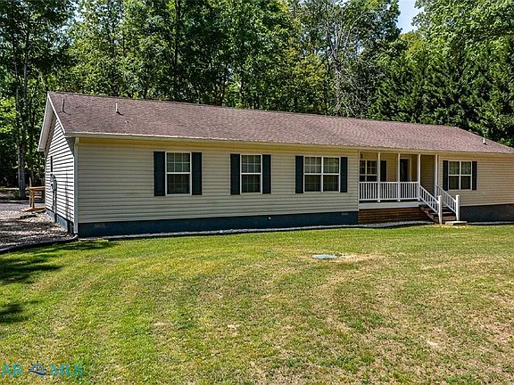4th image of 115 Edge Hill Ln