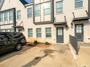 547 Waterpoint Way, Opelika, AL 36801