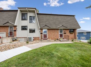 253 West St APT B, Southington, CT 06479