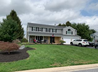 37 Darlington Rd, Glen Mills, PA 19342