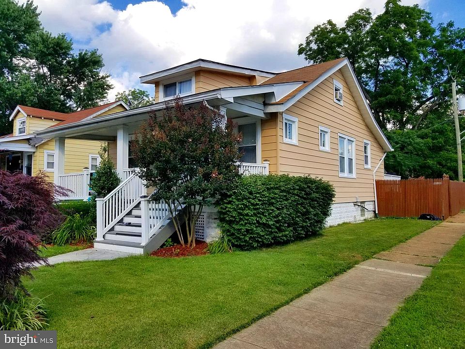 2nd image of 3801 Ferndale Ave
