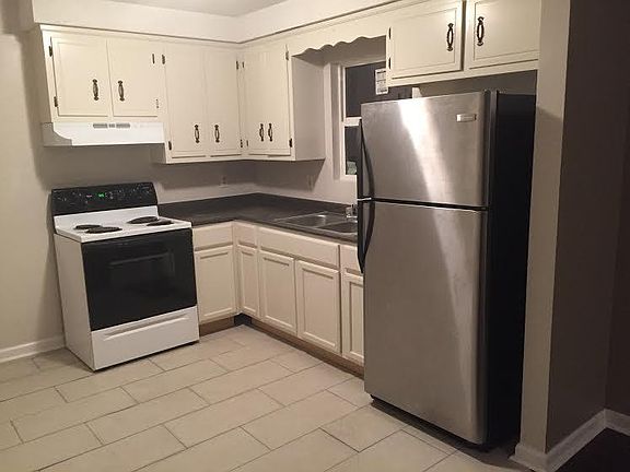 4th image of 1317 Givens Ln