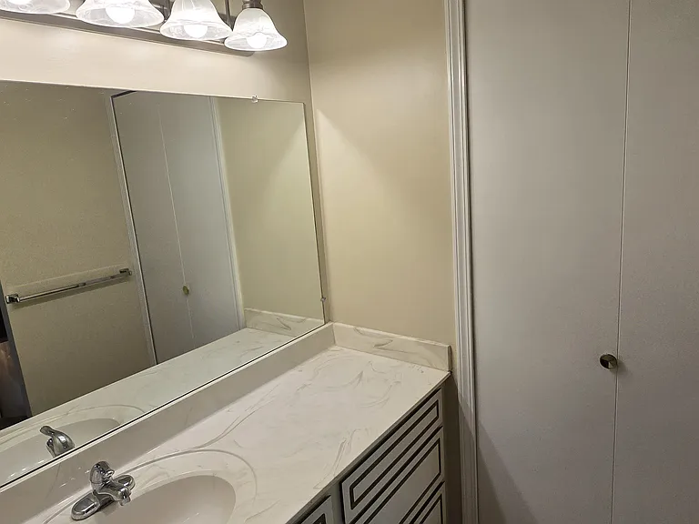 42206 Toddmark Ln — Photo 15