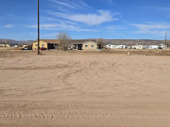 430 W GUYMAS Trail #499, Paulden, AZ 86334