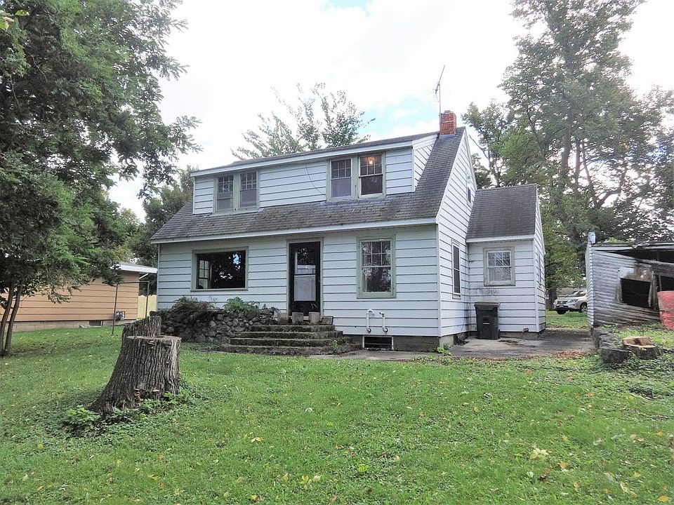 1st image of 1015 S Darling Dr NW