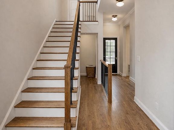 5th image of 1117 Clifton St NW