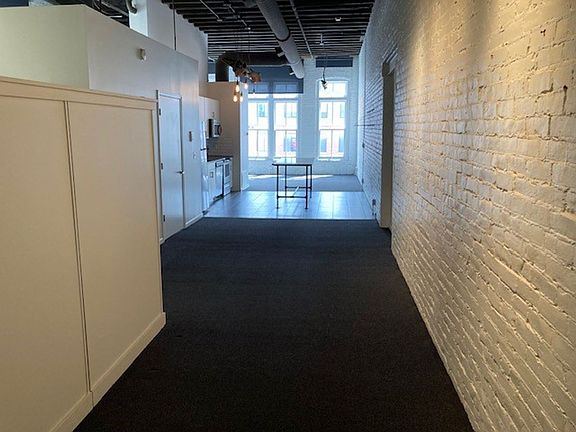 3rd image of 1318 Jones St APT 204