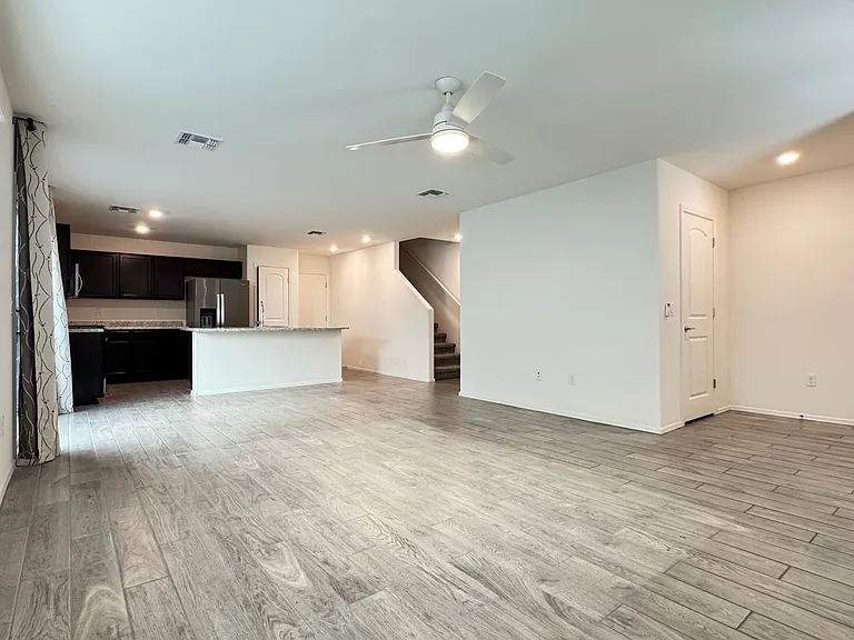 1108 E Ascent St — Photo 4