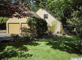 1868 NW Meadow Wood Dr, Albany, OR 97321