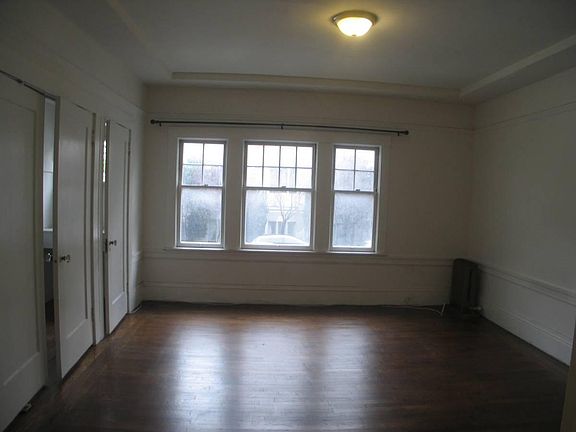2nd image of 2345 Bush St APT 4